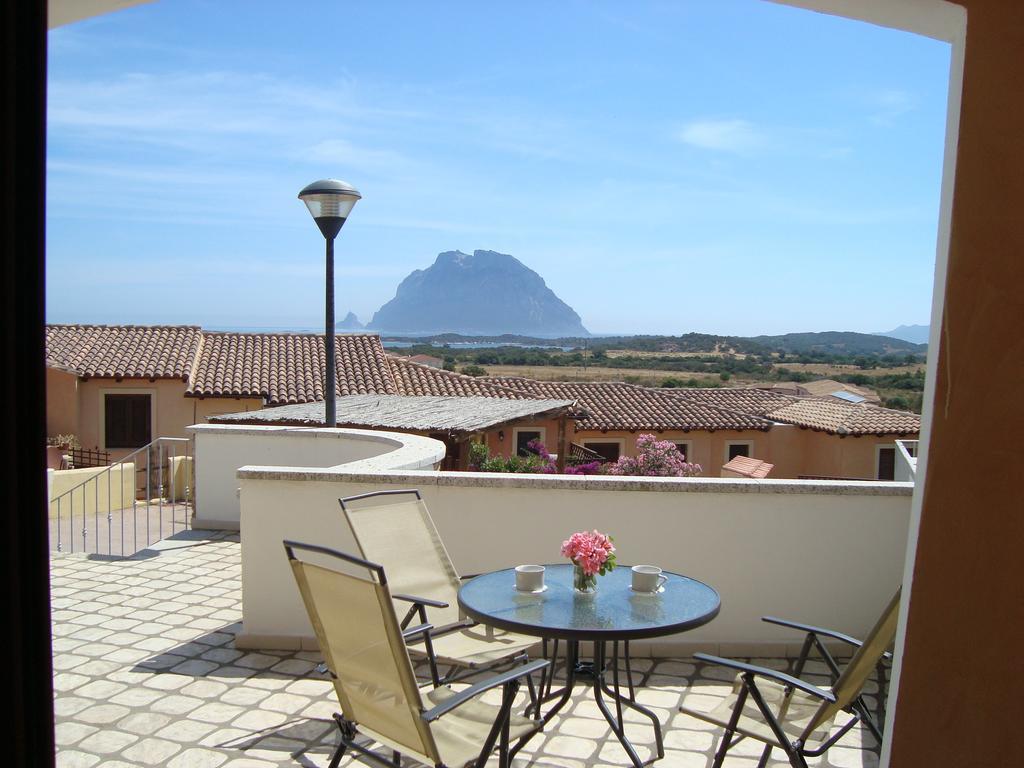Case Vacanza Rosa Porto San Paolo (Sardinia) Exterior foto